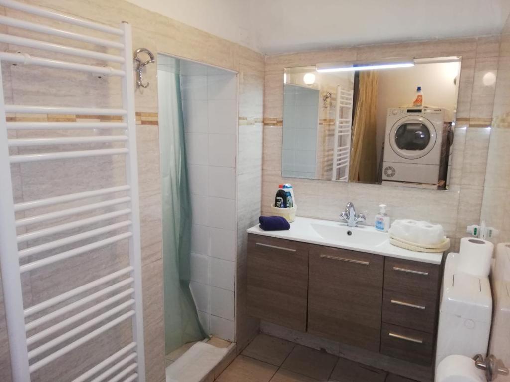Charme Holidays Apartment